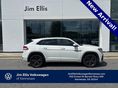 2021 Volkswagen Atlas Cross Sport 3.6 V6 SE w/ Technology R-Line
