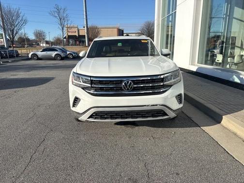 2022 Volkswagen Atlas Cross Sport 3.6 V6 SE w/ Technology