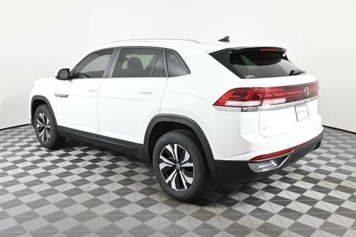 2025 Volkswagen Atlas Cross Sport 2.0T SE