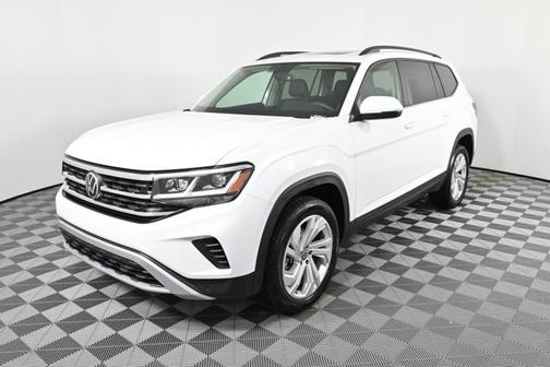 2023 Volkswagen Atlas 2.0T SE w/ Technology