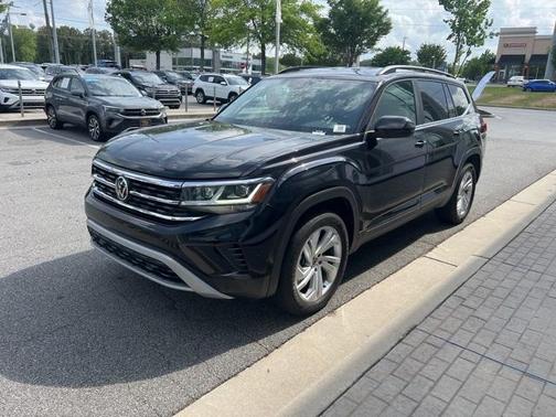 2023 Volkswagen Atlas 2.0T SE