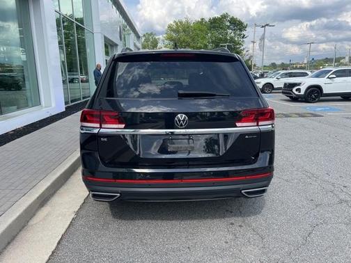 2023 Volkswagen Atlas 2.0T SE