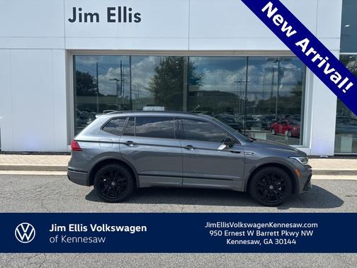 2022 Volkswagen Tiguan 2.0T SE R-Line Black