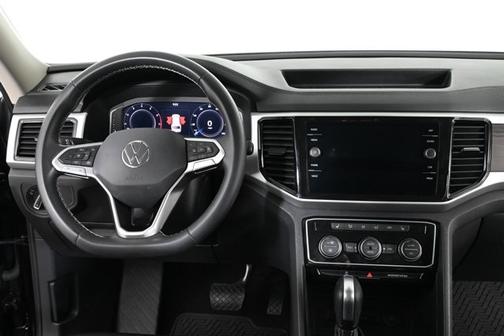 2022 Volkswagen Atlas 3.6 SE w/ Technology