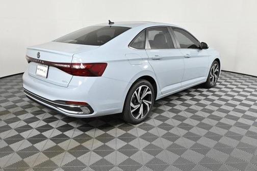 2025 Volkswagen Jetta 1.5T SEL