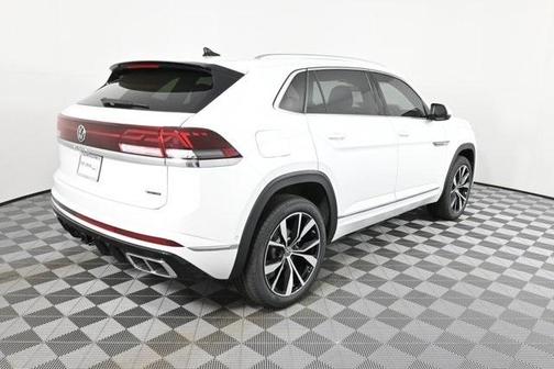 2025 Volkswagen Atlas Cross Sport 2.0T SEL Premium R-Line