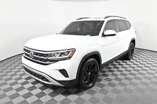 2022 Volkswagen Atlas 3.6L SE w/Technology