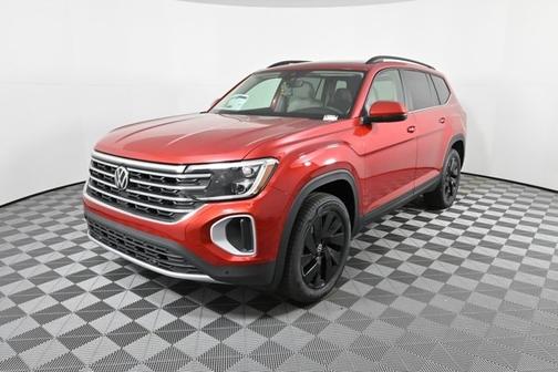 2025 Volkswagen Atlas 2.0T SE w/ Technology