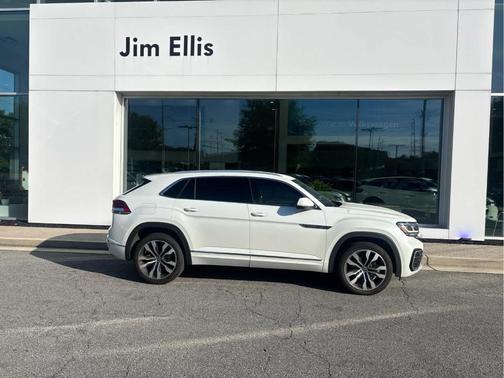 Opal White Pearl Effect 2023 Volkswagen Atlas Cross Sport 3.6 V6 SEL Premium R-Line