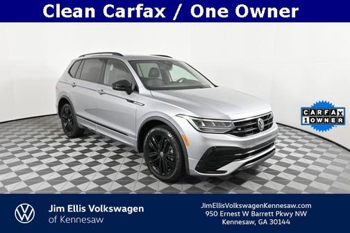 2022 Volkswagen Tiguan 2.0T SE R-Line Black