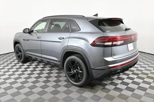 2025 Volkswagen Atlas Cross Sport 2.0T SEL R-Line Black