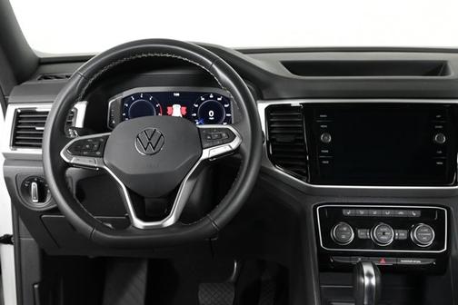 2022 Volkswagen Atlas Cross Sport 2.0T SE w/ Technology