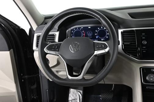 2022 Volkswagen Atlas 3.6 SE w/ Technology
