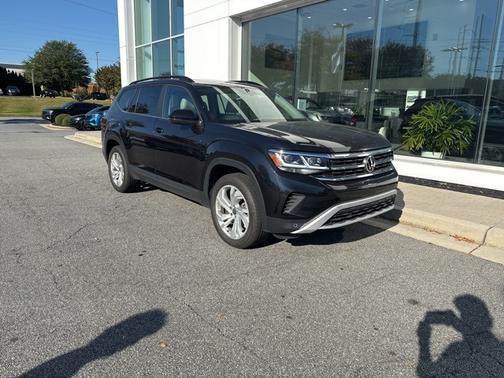 2022 Volkswagen Atlas 3.6 SE w/ Technology