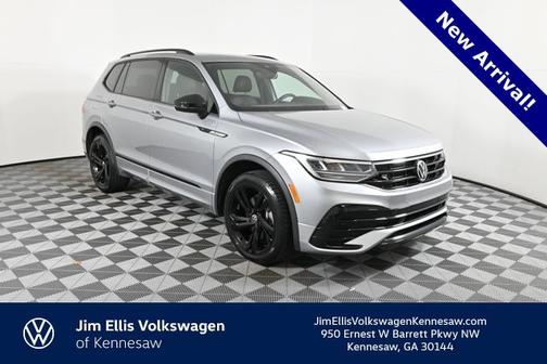 2023 Volkswagen Tiguan 2.0T SE R-Line Black