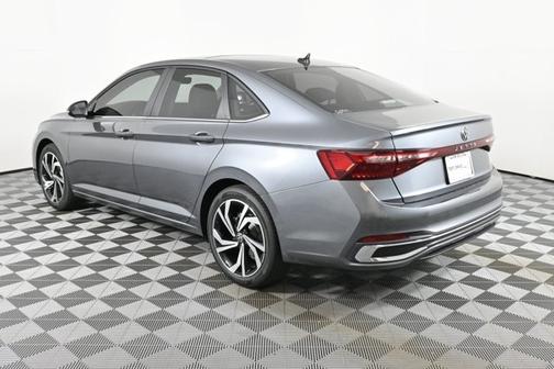 2025 Volkswagen Jetta 1.5T SEL