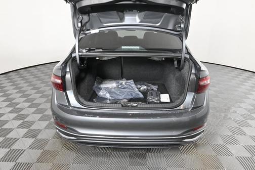 2025 Volkswagen Jetta 1.5T SEL