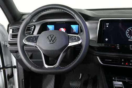 Opal White Pearl 2026 Volkswagen Atlas Cross Sport 2.0T SE w/Technology