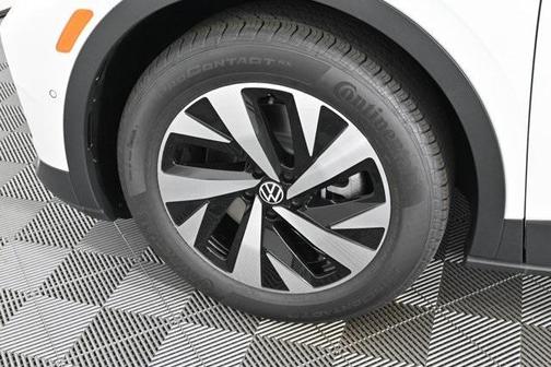 2025 Volkswagen ID.4 Pro