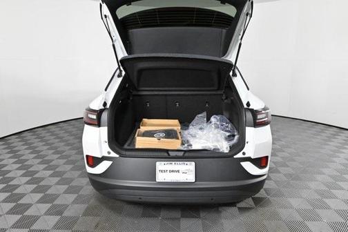 2025 Volkswagen ID.4 Pro
