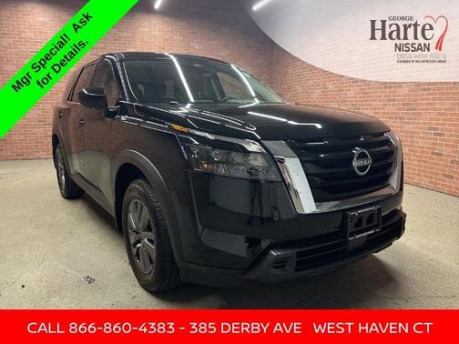 2024 Nissan Pathfinder S