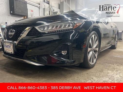 2023 Nissan Maxima Platinum