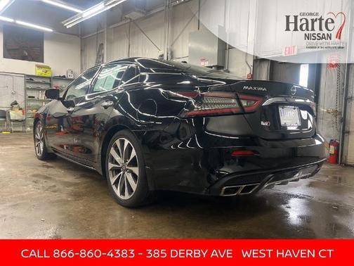 2023 Nissan Maxima Platinum