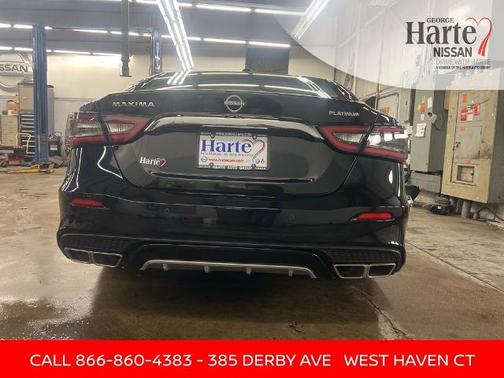 2023 Nissan Maxima Platinum