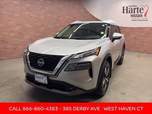 2022 Nissan Rogue SL