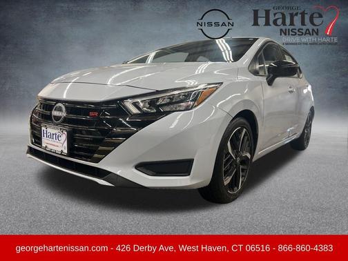 2025 Nissan Versa 1.6 SR