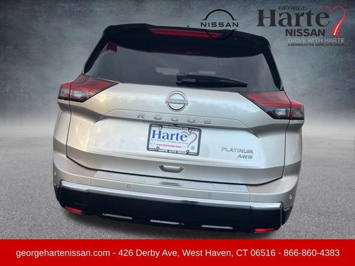 2026 Nissan Rogue Platinum