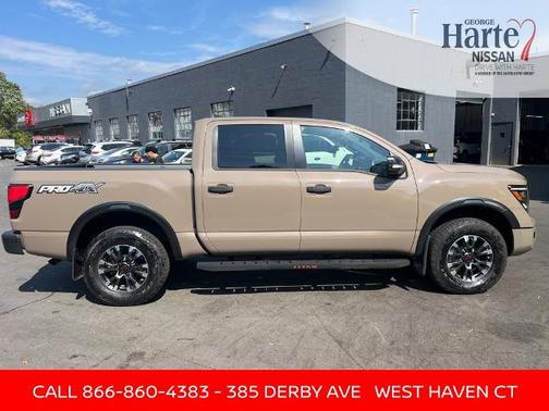2024 Nissan Titan PRO-4X