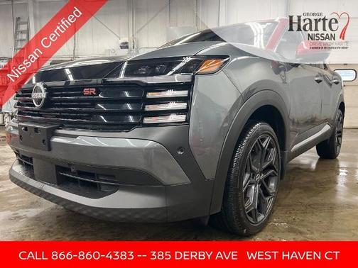 2025 Nissan Kicks SR