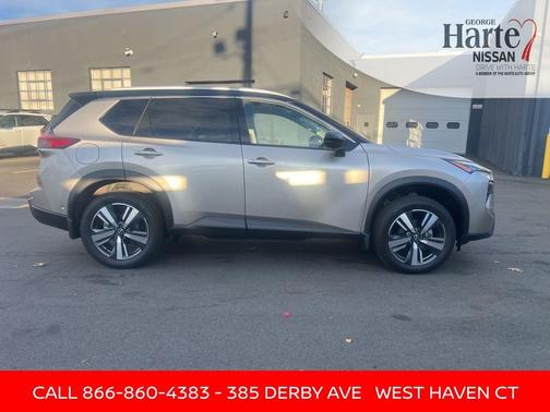 2025 Nissan Rogue SL