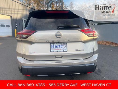 2025 Nissan Rogue SL