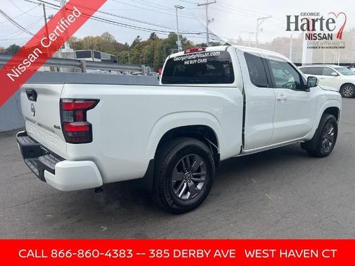 2025 Nissan Frontier SV