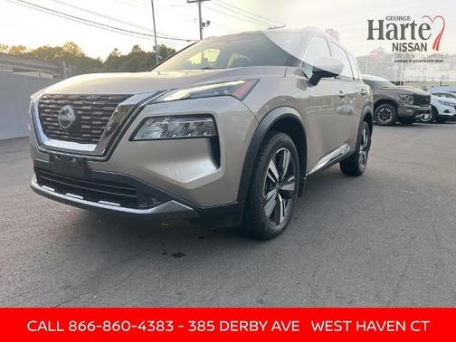 2022 Nissan Rogue SL