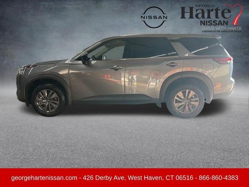 2026 Nissan Pathfinder S