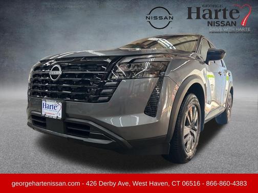 2026 Nissan Pathfinder S