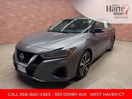 2023 Nissan Maxima SV