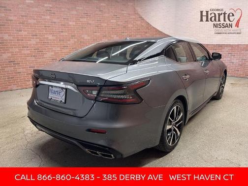 2023 Nissan Maxima SV