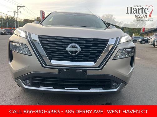 2022 Nissan Rogue SL