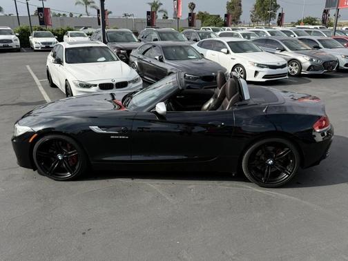 Black Sapphire Metallic 2014 BMW Z4 sDrive35is