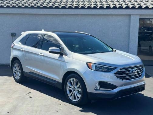 2019 Ford Edge Titanium