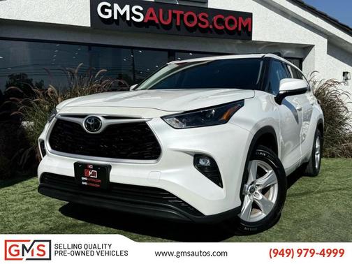 2022 Toyota Highlander LE