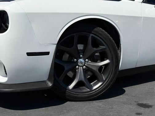 White Knuckle Clearcoat 2019 Dodge Challenger R/T