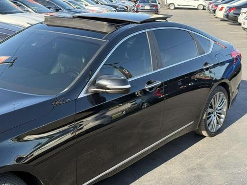 Caspian Black 2015 Hyundai Genesis 5.0
