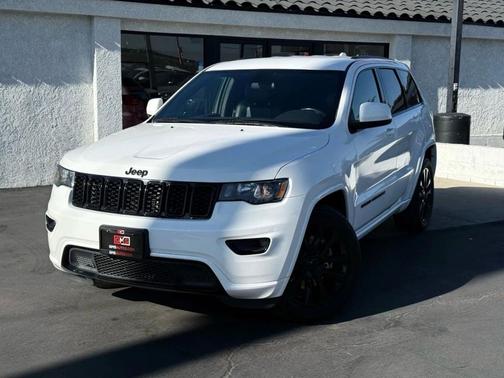 2021 Jeep Grand Cherokee Laredo