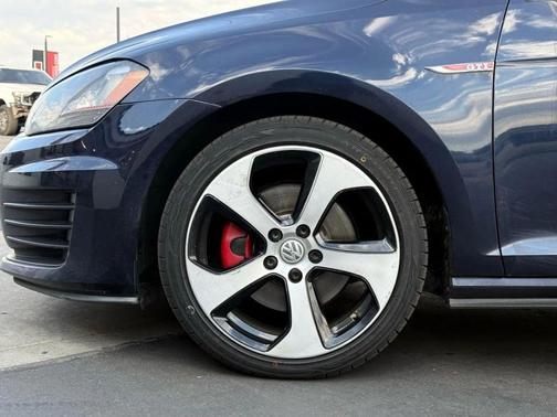 2016 Volkswagen Golf GTI 2.0T S 4-Door