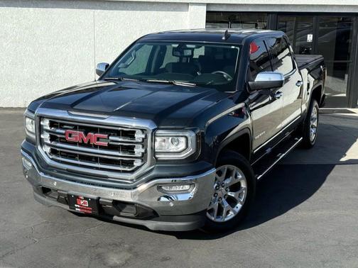 2017 GMC Sierra 1500 SLT